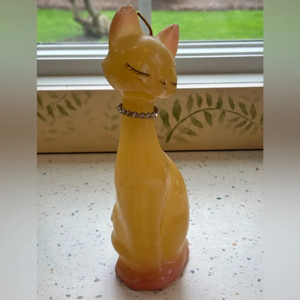 Vintage‎ Yellow Cat Shaped Candle with Rhinestone Collar